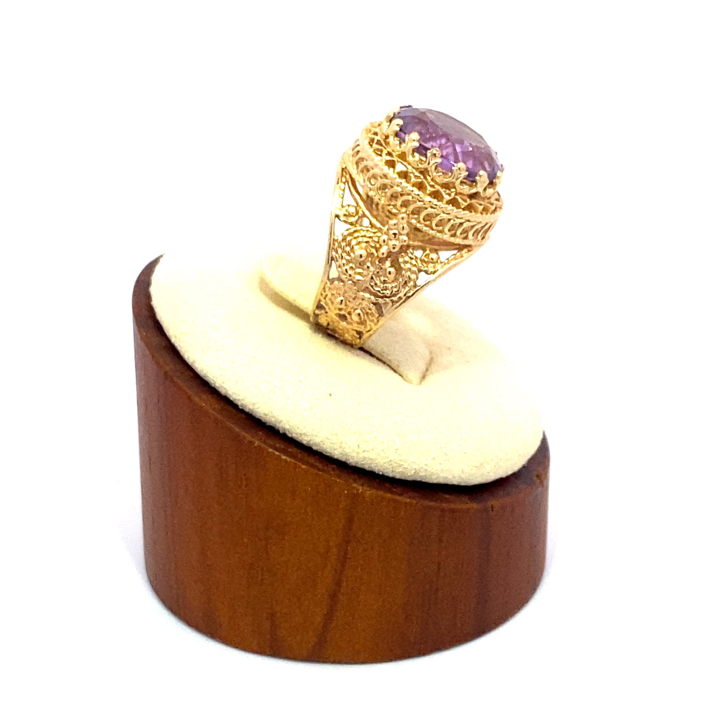 Handmade 4.00ct. Oval Cut Amethyst Ring in 14k Yellow Gold