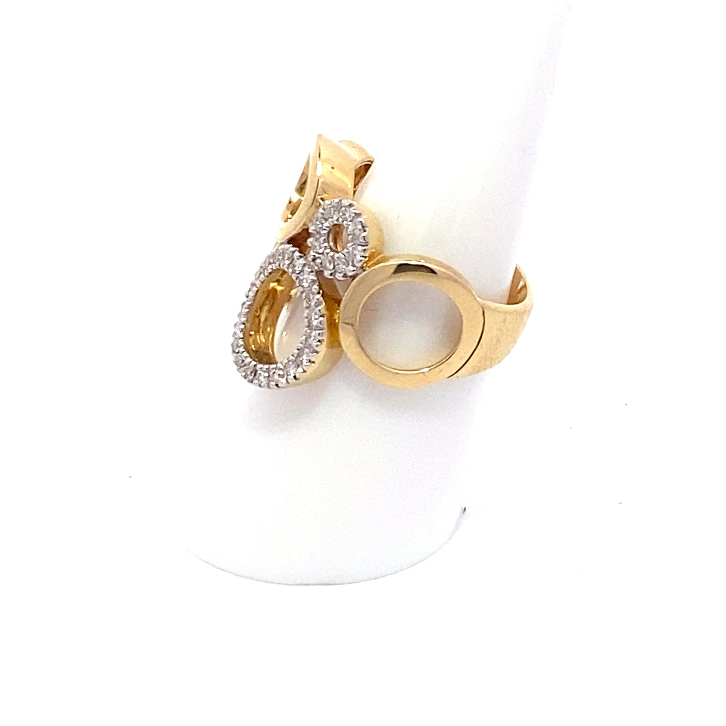 Discover a Treasure: 14k Yellow Gold Fashion Circle Ring with Diamonds (On Consignment)